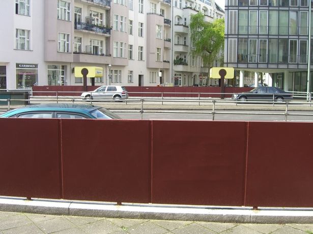 Fußwegunterquerung Levishamstraße an der Sybelstraße