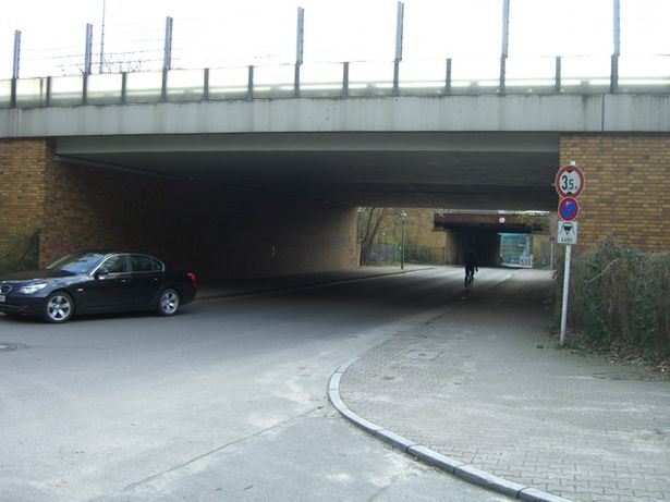 A 115 ( Avus) Brücke / Auerbacher Straße