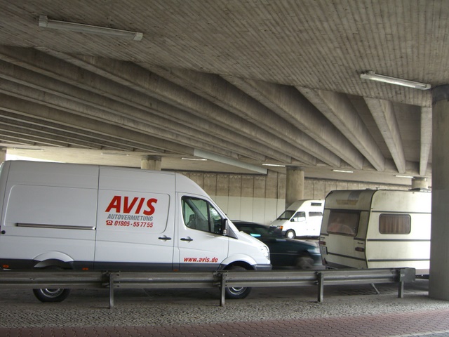 A 104 Stadtautobahnbrücke / Mecklenburgische Straße