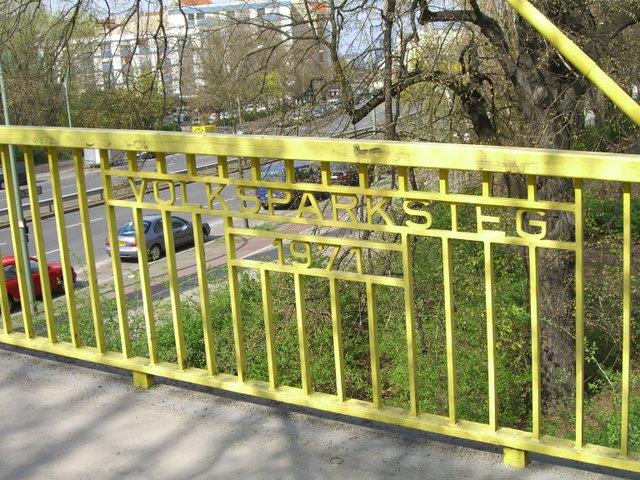 Volksparksteg / Bundesallee