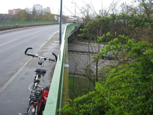 A 100 Brücke / Werdauer Weg