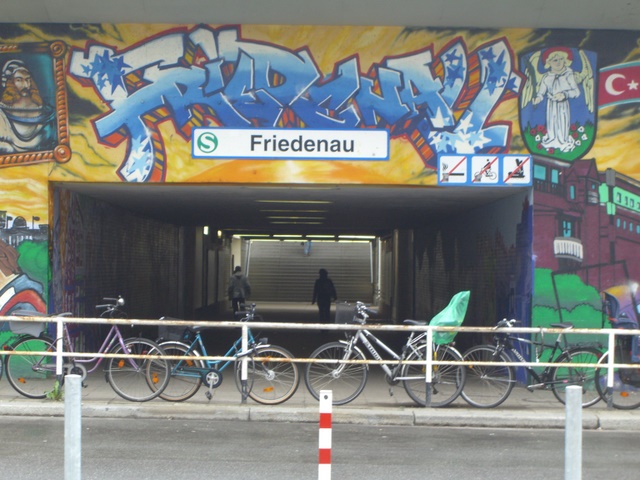 A 1003 Brücke Durch- und Zugang zum Bf. Friedenau