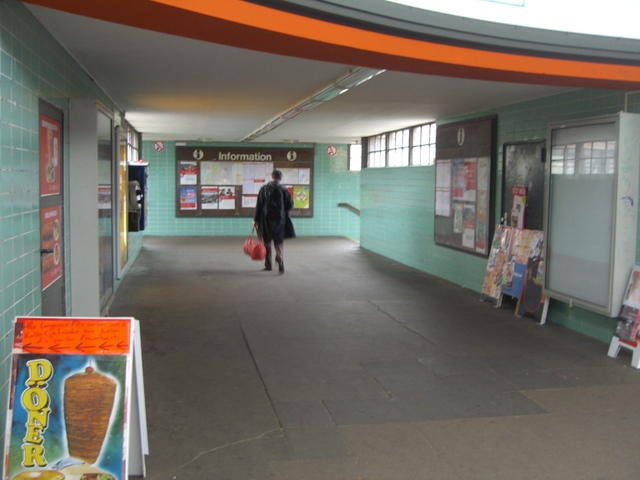 Zugangsbrücke Bf. Feuerbachstraße / EU Nord Süd Bahn