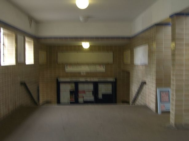 Zugangsbrücke Bahnhof Sundgauer Straße