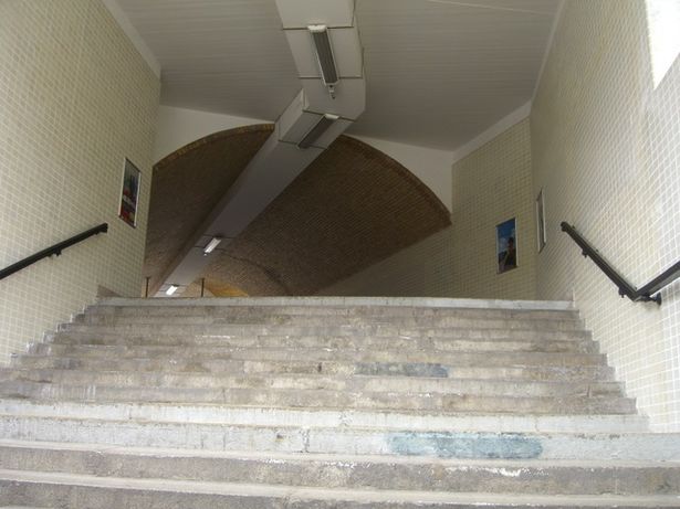 Durch- und Zugang Bf. Niklassee Südseite