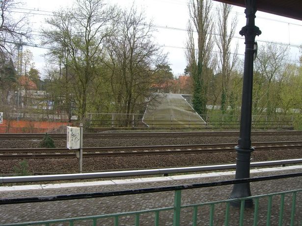 EÜ Ahrensfelde - Potsdam / Nordzugang Bf. Niklassee