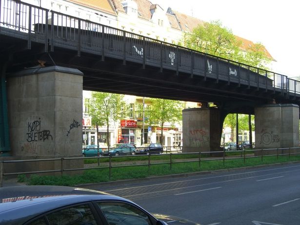 U 2 - Brücke Schönhauser Allee / Gaudystraße