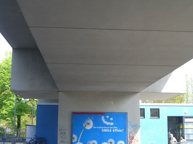 Hausbrücke Wilhelmsruher Damm West