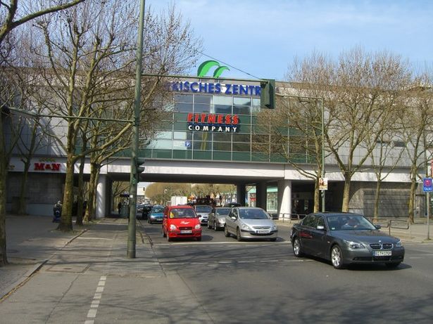 Hausbrücke Wilhelmsruher Damm Ost