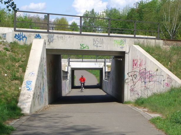 EÜ Berlin - Jüterbog, Wittenberg / Fuß- und Radweg Berlingrenze