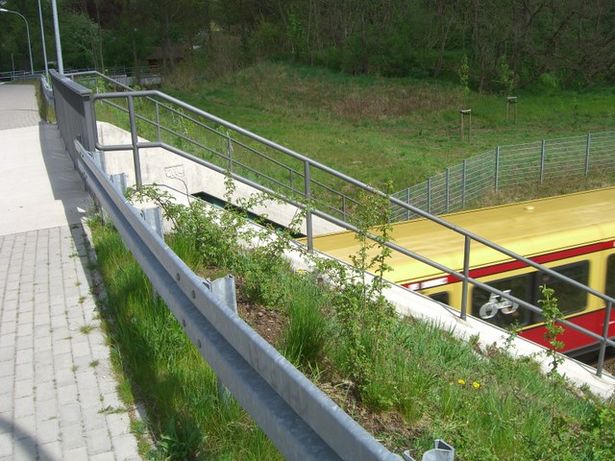 Zehnrutenstraßenbrücke / EU Nord Süd Bahn nach Teltow Stadt