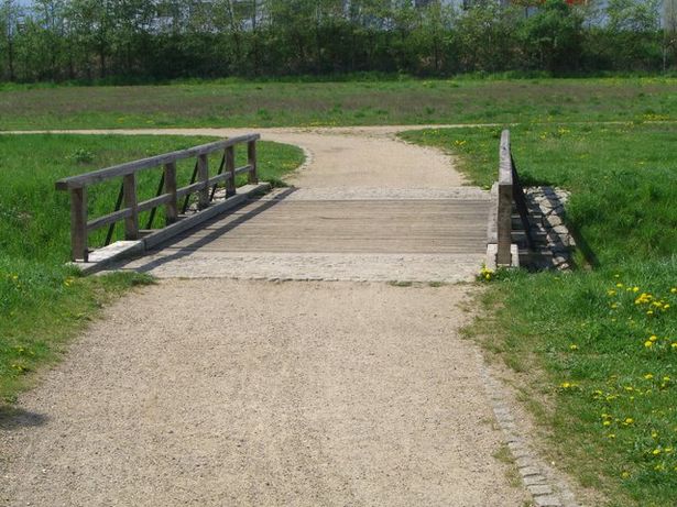 Königsgrabenbrücke am Röthepfuhl