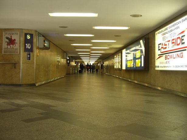 EÜ Stadtbahn / Bahnhofszu- und duchgang Ostbahnhof Westseite