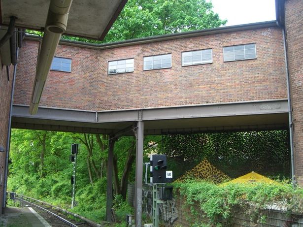 Zugangsbrücke Bahnhof Humboldthain