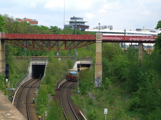 EÜ Ringbahn / EU S Bahn Fahrbrücke von Nord nach Süd