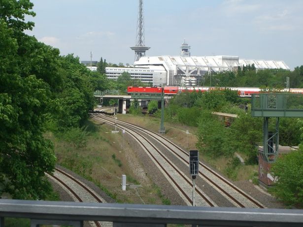 Westkreuz Zentumsbrücke EÜ Ringbahn / Ost - West Fernverkehr