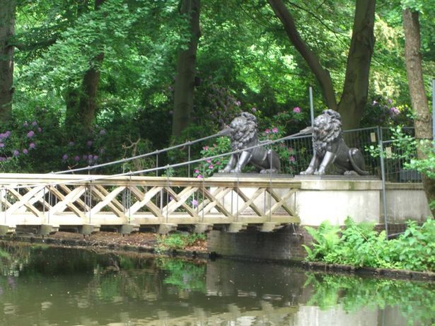 Löwenbrücke / Tiergartenfließ