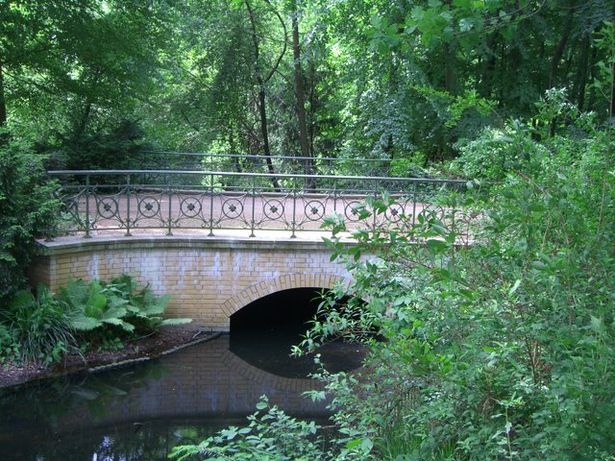 Große Sternalleebrücke