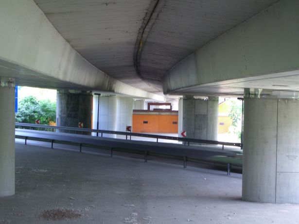 A 100 Brücke / A 111 Ostfahrbahn