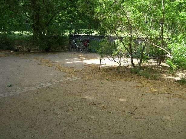 13. Schloßgartenbrücke Schloß Charlottenburg /Spreegrabendurchlauf