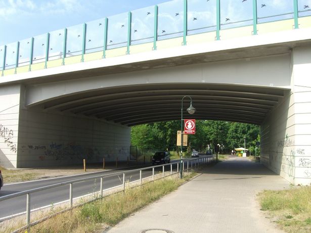 A 11 Brücke / Zepernicker Chaussee