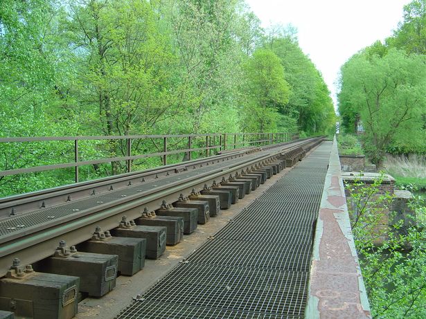 EÜ Strecke Cottbus - Weißwasser / Spree