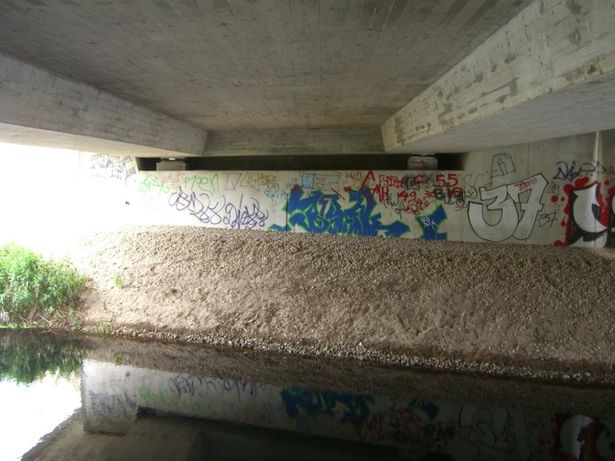 B 96a Brücke / Klärwerksableiter aus Waßmannsdorf