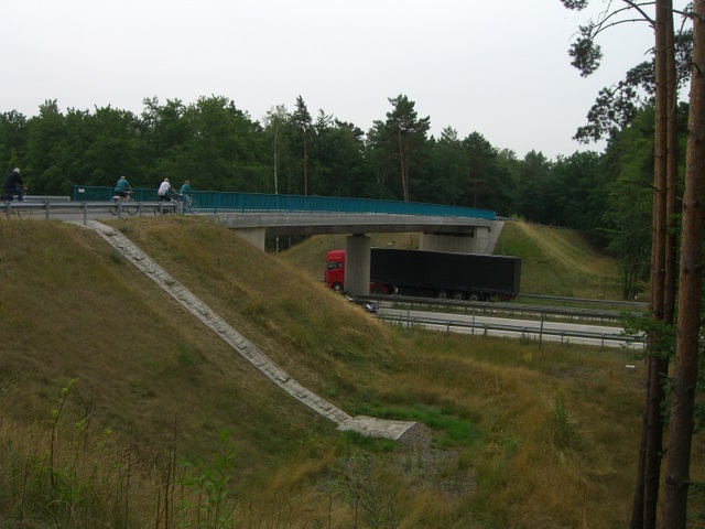 Frankfurter Straßenbrücke / A 12