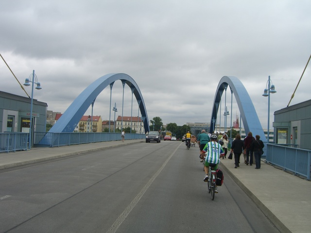 Stadtbrücke Frankfurt Oder - Slubice / Oder - Odra