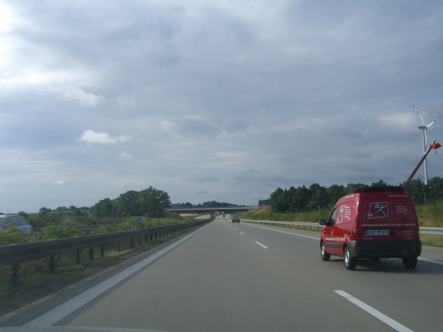 Hauptstraßenbrücke / Autobahn A 13