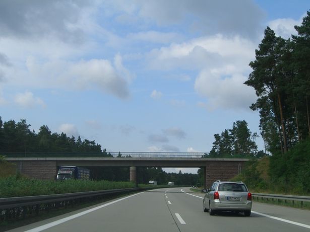 Straßenbrücke östlich Frauendorf