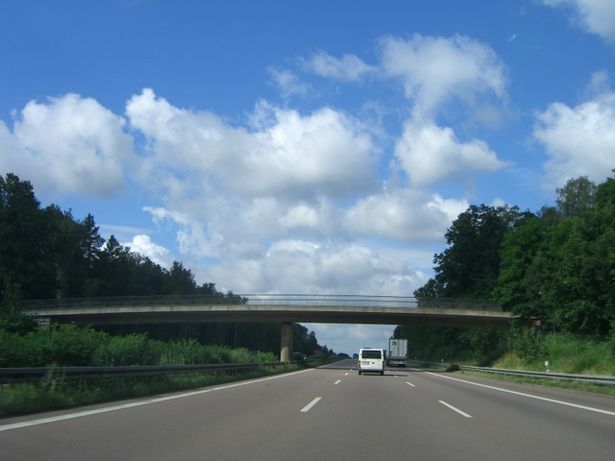 Grenzwegbrücke / Autobahn A 4