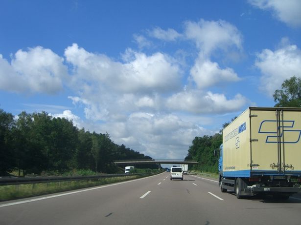 Grenzwegbrücke / Autobahn A 4