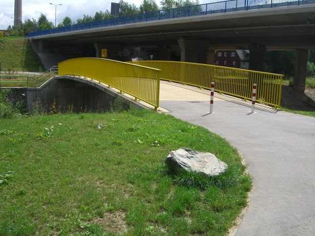 Fuß- und Radwegbrücke verl. Helbersdorfer Str. / Chemnitz
