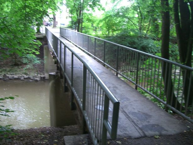 Rad- und Fußwegbrücke verlängerte Rößlerstraße / Chemnitz