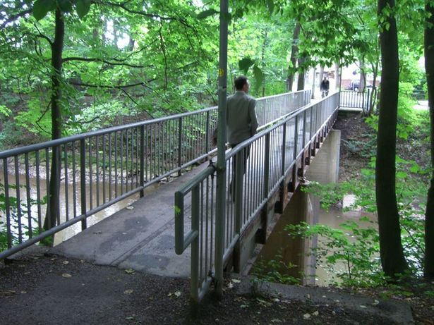 Rad- und Fußwegbrücke verlängerte Rößlerstraße / Chemnitz