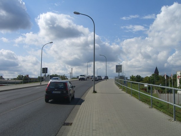 Grünstraßenbrücke / EU Strecke Berlin - Frankfurt Oder
