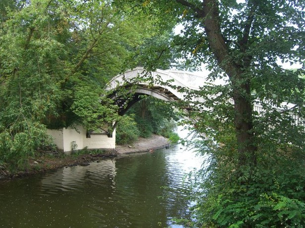 Bauchschmerzbrücke / Stadtkanalumlauf