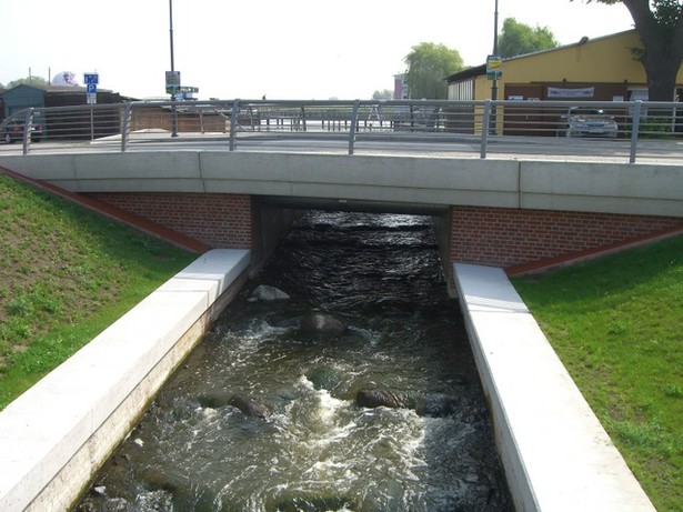 Mühlendammbrücke / Fischpaß am Viereckgerinne