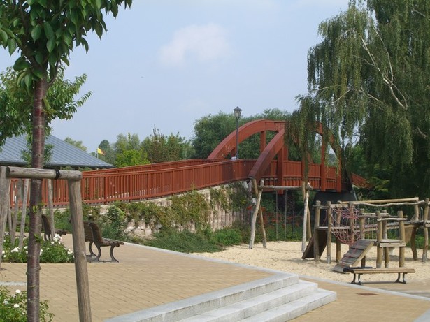 Rad- und Fußwegbrücke an der Hammerstr. / Mühlendamm Wasserstraße