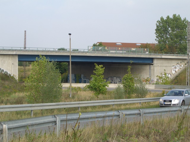 An der B5 Straßenbrücke / Straße u. EU BAR im Westabschnitt