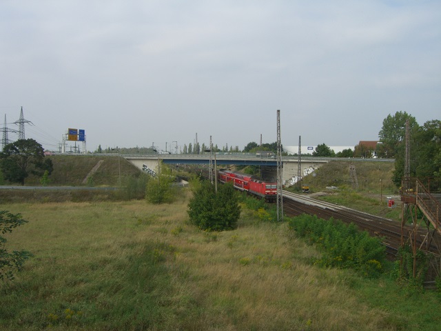 An der B5 Straßenbrücke / Straße u. EU BAR im Westabschnitt