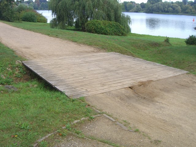 Fußwegbrücke im Park Babelsberg