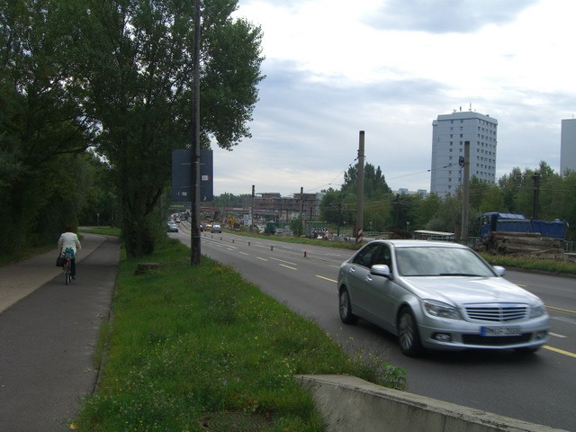 Humboldringstraßenbrücke / L40 Nuthestraße