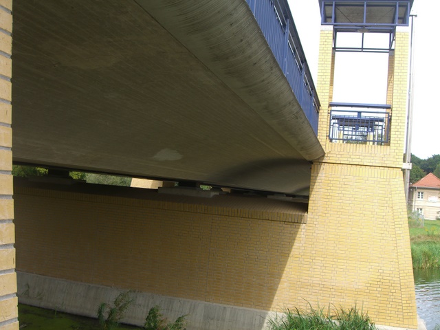 B2 Brücke Tschudisstraße - Am Wiesenrand / Kanal am Krampnitzsee