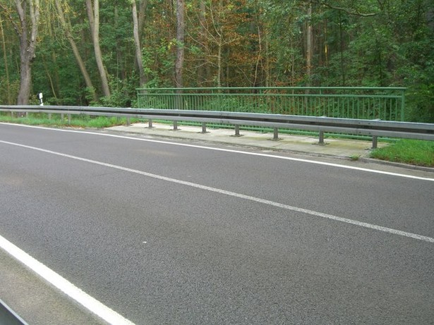 L742 Straßenbrücke / Grabenzulauf zum Großen Moddersee