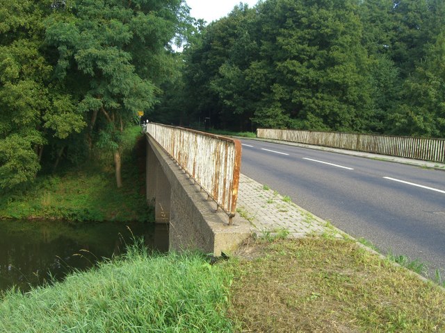 B179 Straßenbrücke Königswusterhauser Weg / Dahmeumflutkanal