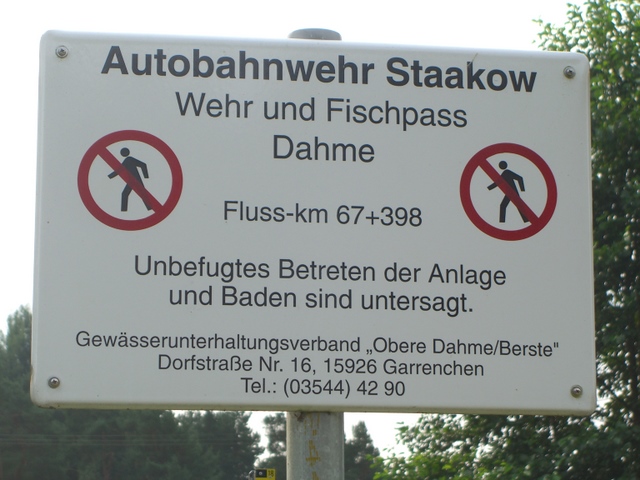 Arbeitsbrücke am Autobahnwehr Staakow / Dahme