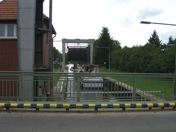 Starsower Straßenbrücke / Müritz Havel Wasserstraße