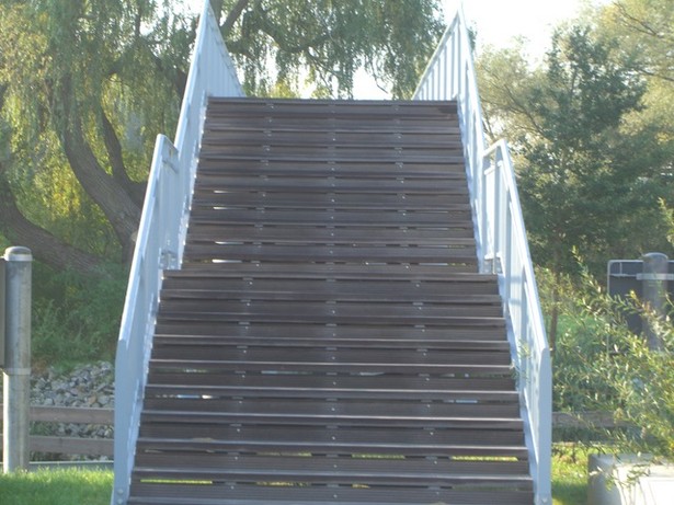 Fußwegbrücke / Spreehafenzufahrt